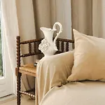 June - Veluwe Hideaway Met Sauna 度假居
