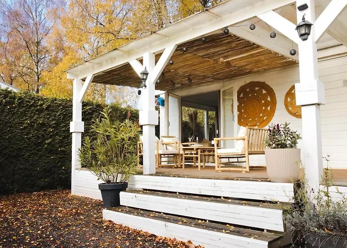 June - Veluwe Hideaway Met Sauna