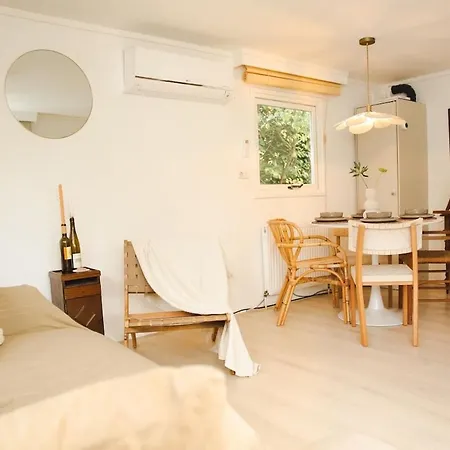 Holiday home June - Veluwe Hideaway Met Sauna Putten